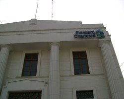 Standred chartered Mall LHR